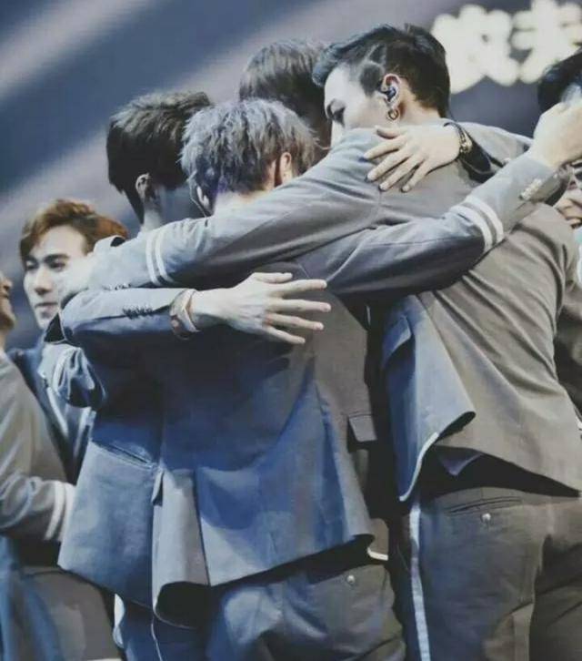 觉醒东方住宿条件完胜坤音,网友:香蕉乐华团综