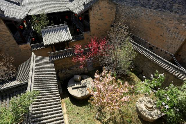 山西晋城有座数百年老宅院 其规模之大奢华程度令人难以想象