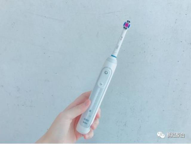 Angelababy和孙怡都说不靠老公,小花凭什么这