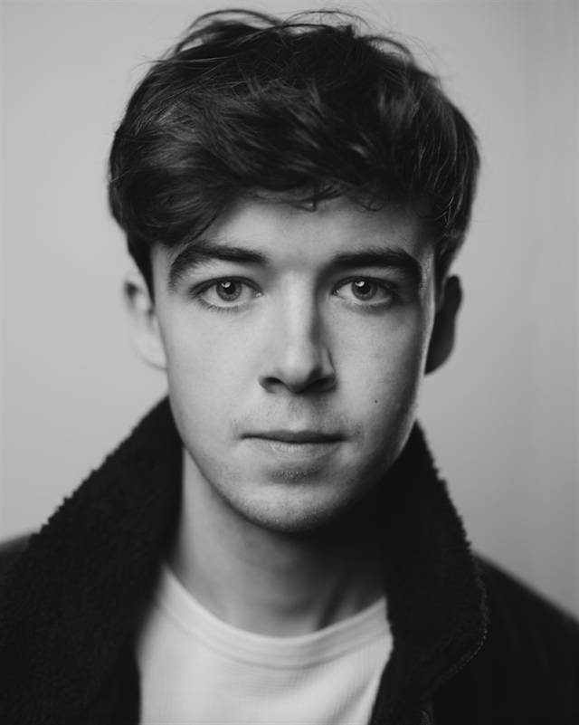 埃里克斯·劳瑟alex lawther
