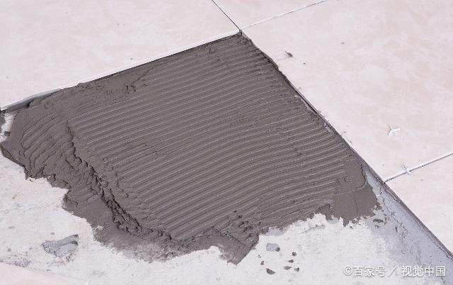 一,前言 缓凝剂是一种能推迟水泥水化反应,从而延长混凝土的凝结时间