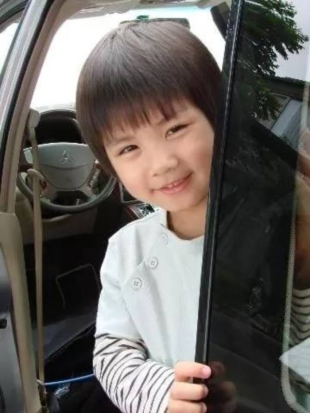 《咒怨》中的俊雄(就不放上妆照了).