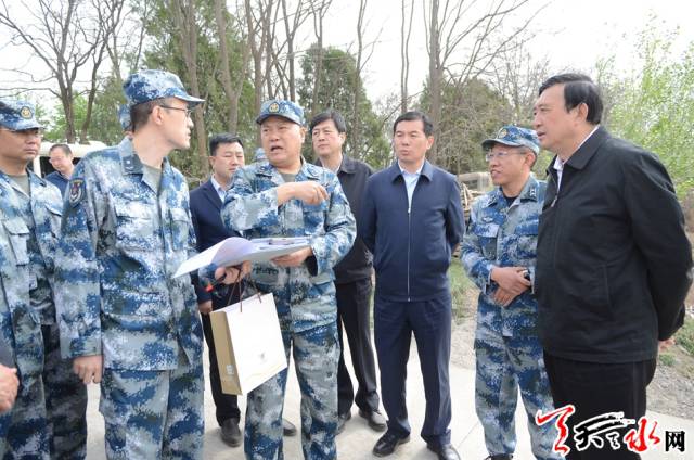 天天天水网讯【记者杨璟】4月10日至11日,西部战区空军副参谋长