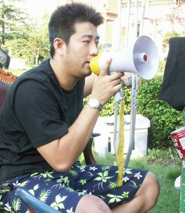 董洁刘亦菲发文悼念李大为导演:感谢留下大家青春的回忆