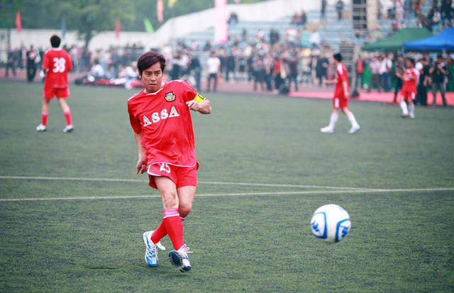 纪念5.12汶川地震十周年 香港明星足球队2018