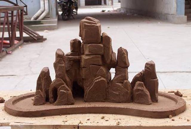 假山制作之初的成品展示方法