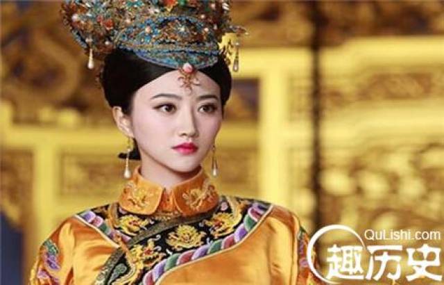 大玉儿孝庄太后为何与小玉儿从姐妹反目成情敌