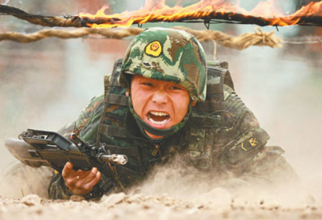 武警天津总队机动支队坚持从难从严,提升部队实战化训练水平.