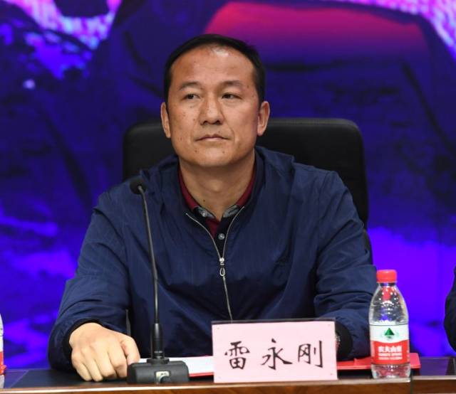 郑州市委外宣办副主任崔源