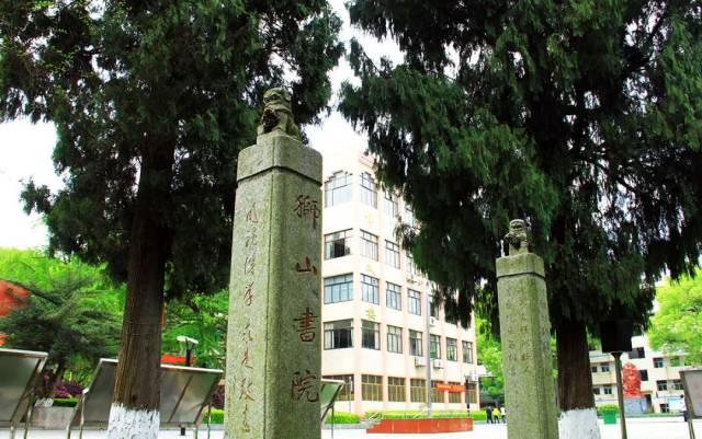 浏阳校园春韵·二 | 这所高中校园 每一张都是桌面壁纸!