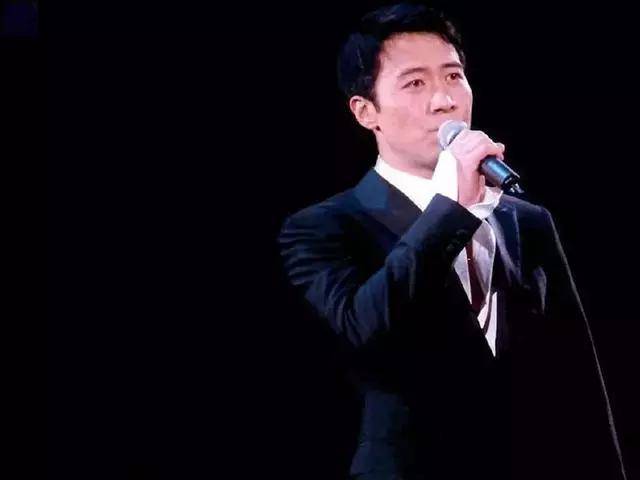 郭德纲商演100万收入,于谦只分到10万,却说自己很平衡于谦只分到10