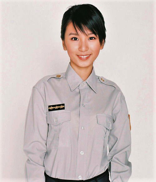 再度开嗓为电视剧献唱,田馥甄《最暖的忧伤》明天零点上线!