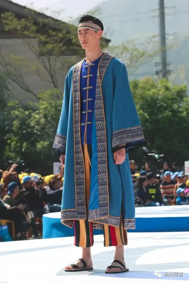 2018第四届中国(浙江)畲族服饰设计展演在景宁举行