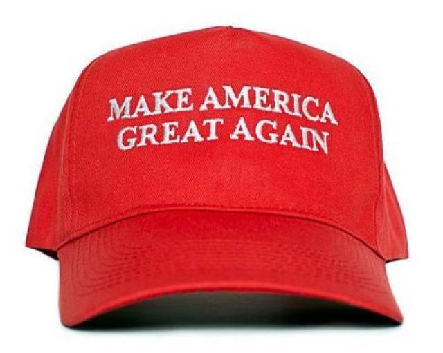 america great again"(让美国再次伟大)的帽子