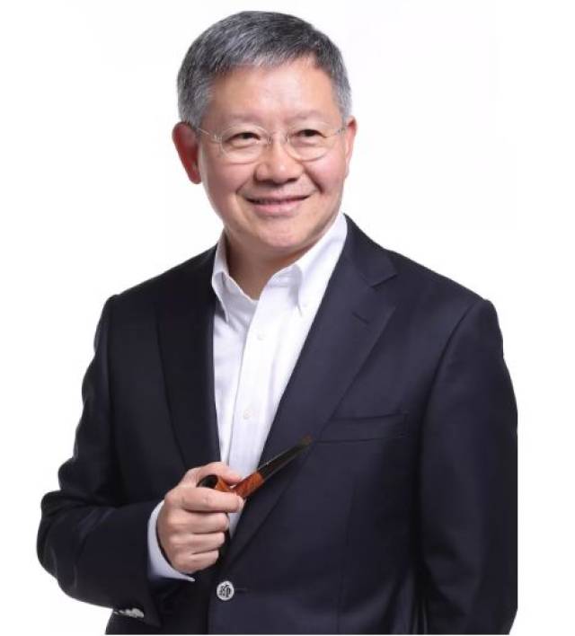 此次,媒介360采访到互动通控股集团总裁邓广梼博士