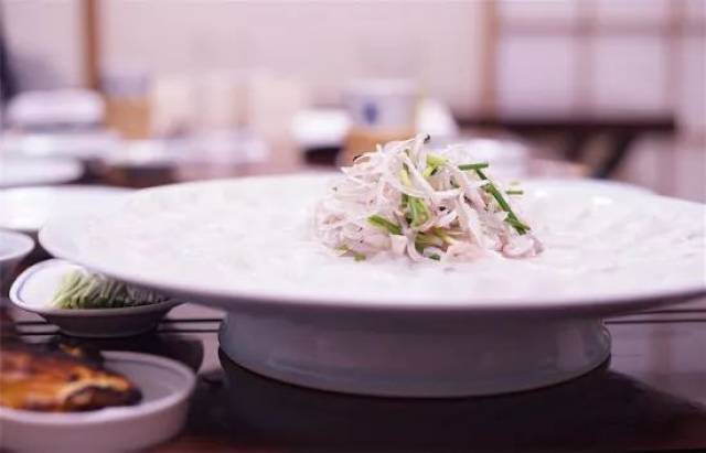 日本大众点评第一名的神级餐厅到底吃的是什么