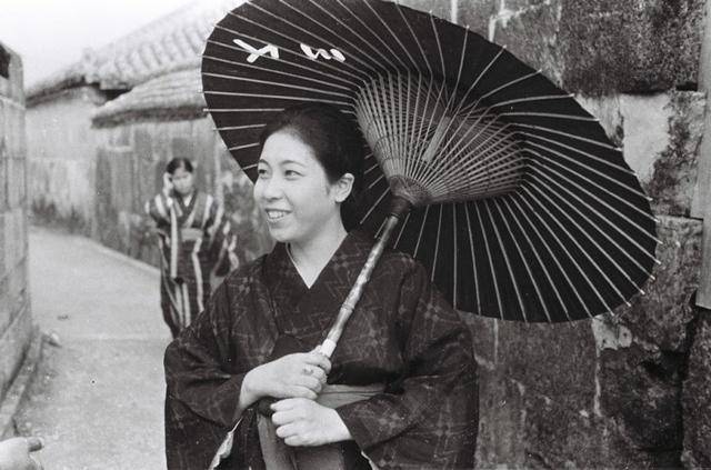 老照片成为人间地狱之前10年琉球人的朴素生活