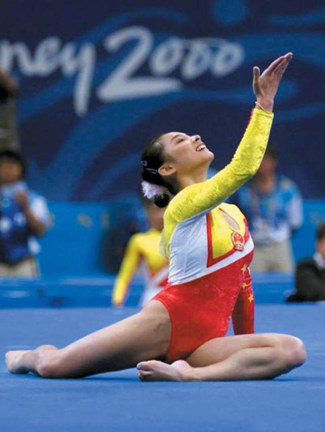 刘璇老公近照曝光比她高28cm不仅是高富帅名字还很难认