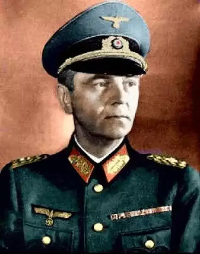 苏联英雄保卢斯图片
