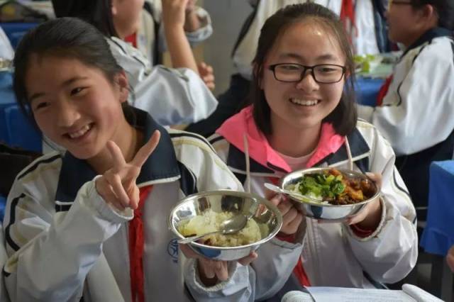 2018小升初丨盘龙区汇承中学——"不忘初心,方得始终!