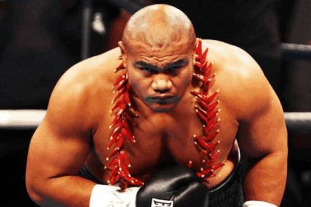 18胜17次ko的杀手被打废了!