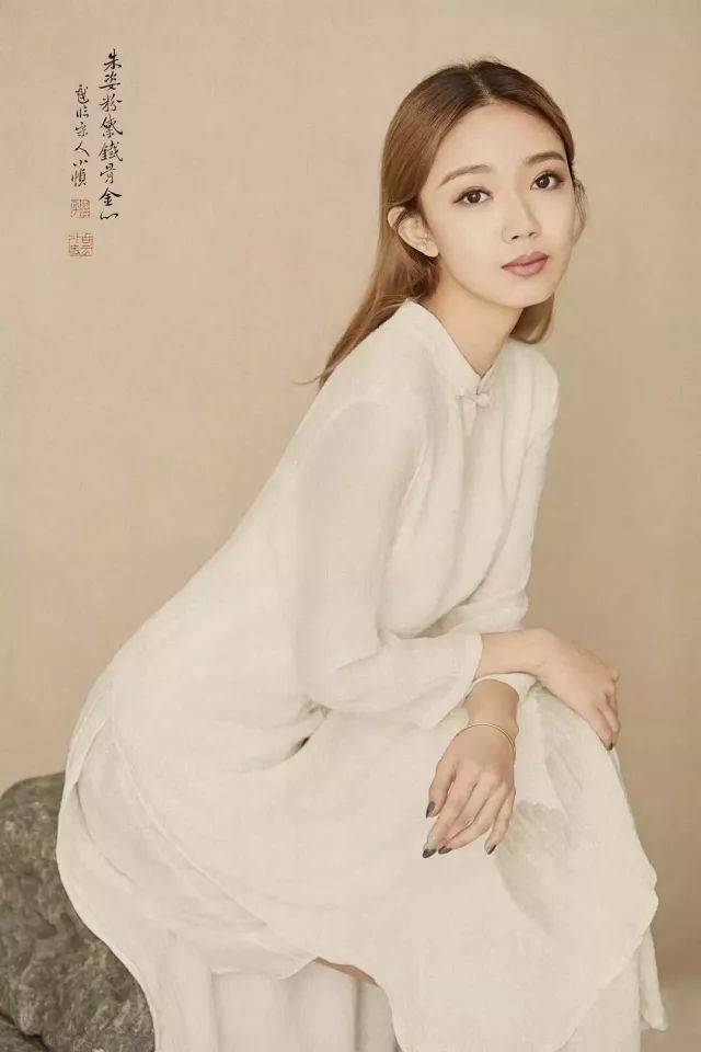 赵文多饰演200多斤的大胖子"苗芊芊"