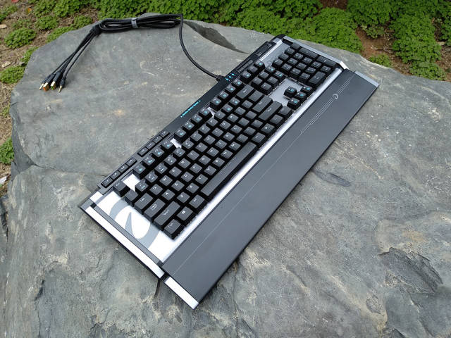 军火箱来袭:dareu 达尔优 ek855 rgb 机械键盘 抢先体验分享