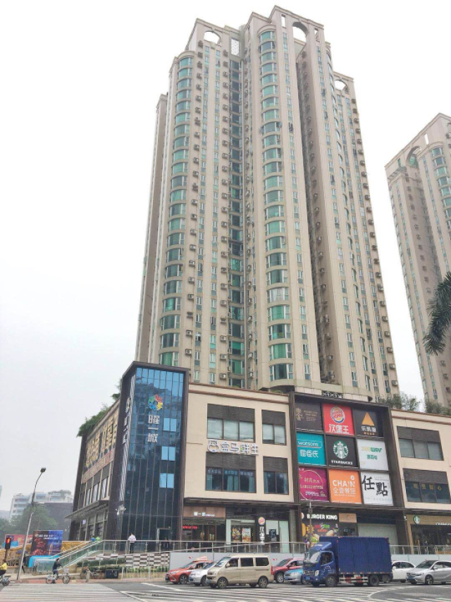 盒马鲜生广州店开业了,里面的海鲜真的……很生猛