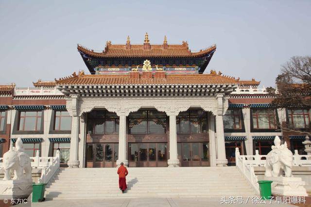 从元,明两代的各种历张三丰的祖父自称是道教祖师之一的张陵的后人,于