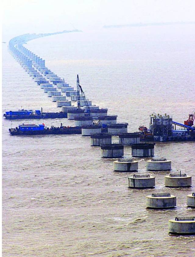 杭州湾跨海大桥十岁啦!每三秒通行一辆车