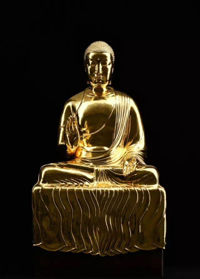 脱胎大漆贴金佛陀坐像