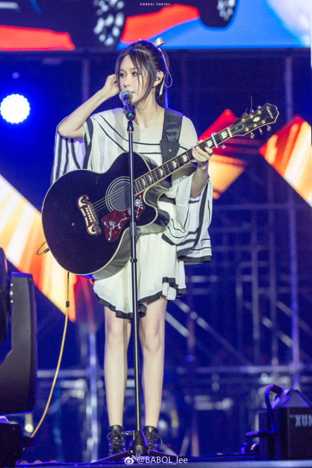 阿冷斗鱼嘉年华爆照这张婴儿肥的最好看