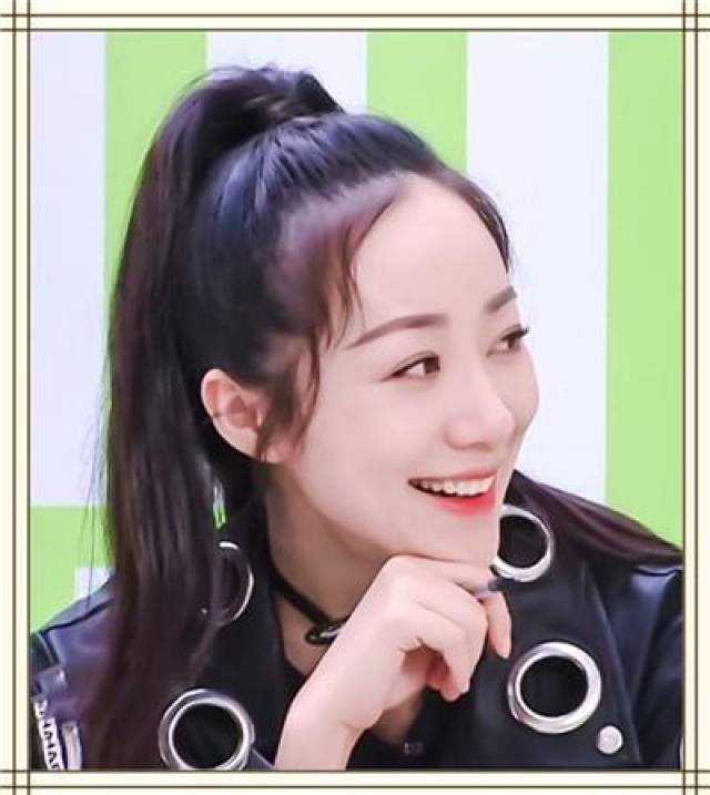 韩雪的少女感真不是吹的!皮衣也能嫩出新高度,说你15岁我都信!