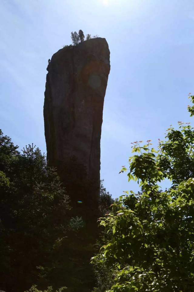 大美龙溪:龙潭幽谷——笔架山上看岐石!