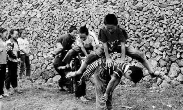农村孩子的童年