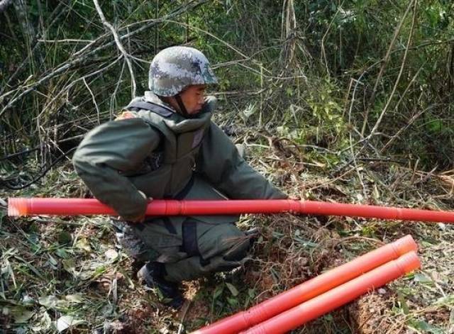 世界排雷专家认为清除70%雷障就是成功!中国土洋结合做到100%!