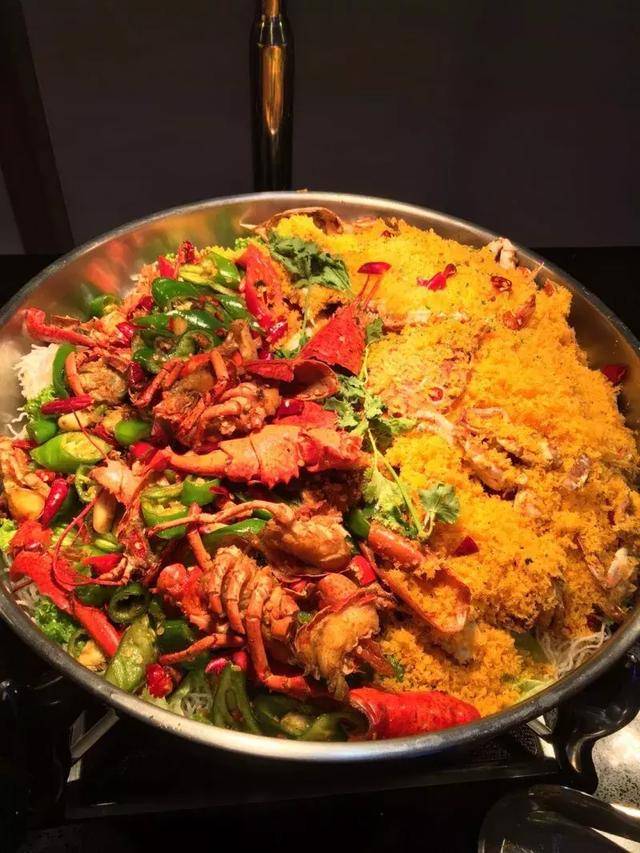 "虾"日狂欢 | 小龙虾饕餮盛宴