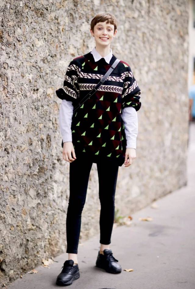 长短袖叠穿,到底好看在哪?