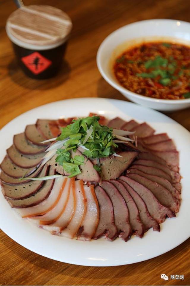 如画陕菜 | 独家秘制食不可挡:大荔"许发记卤肉铺"