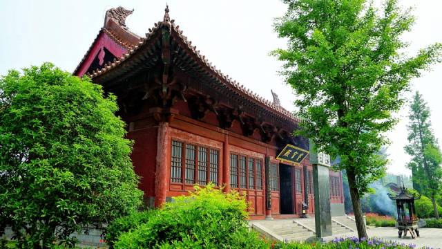 涡阳天静宫,在元代以前称为太清宫,直到元代定名为天静宫,一直沿用