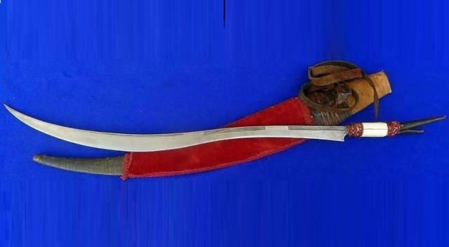 丹麦朗斯梅瑟混血刀.这种刀出自丹麦,外文名为"langes messer".