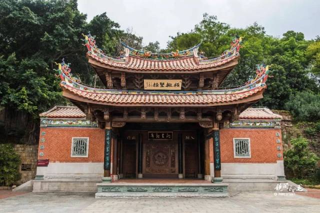 厦门摄影大神镜头下的红砖古厝,堪称惊艳绝伦!