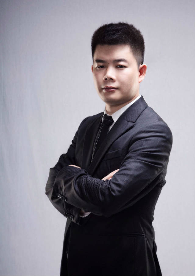 昔日土豪吴召国吐槽:快手网红太把自己当回事!网红吴迪躺枪!