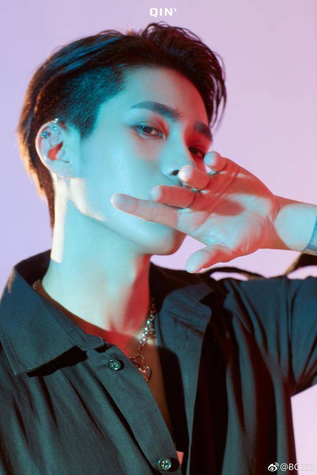 想看坤音四子oner先答题 可惜官网被攻击 秦女