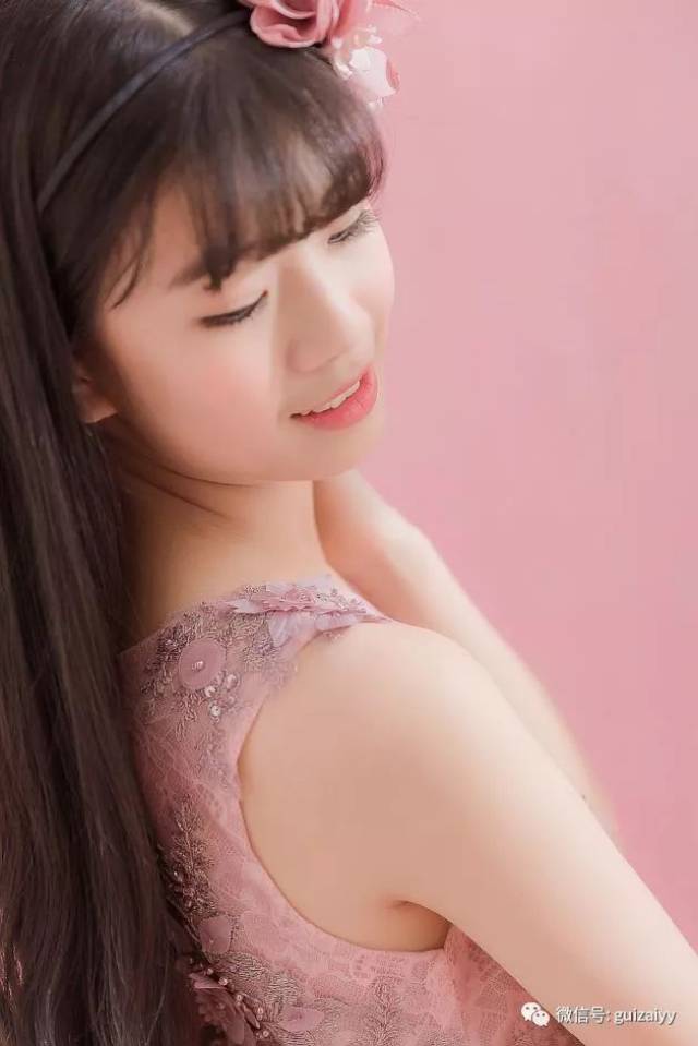 揭阳小女孩演绎《阿妈的背影》致敬母亲!