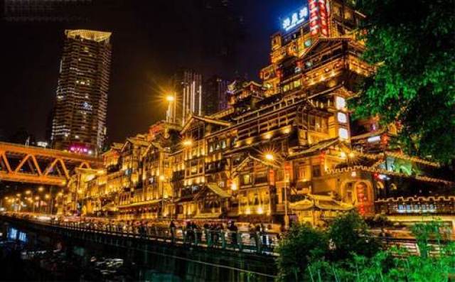 2019重庆旅游夕阳红旅游专列(重庆夕阳红老年团旅游)(图2) 重庆最受欢迎的八大旅游景点是哪些,八大