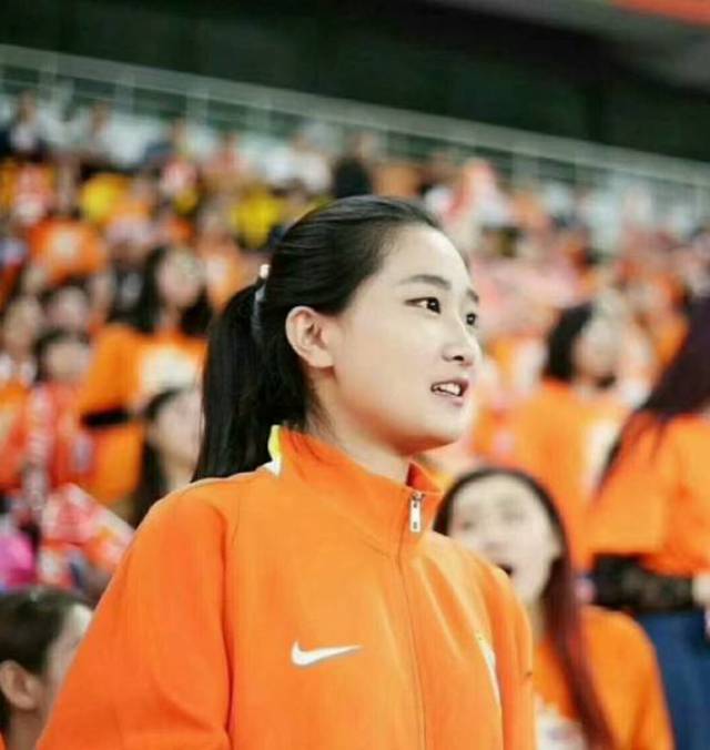 乘坐网约车被杀的空姐原是一名鲁能球迷,官方和球员纷纷发文哀悼