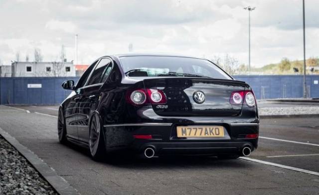 三厢版大众r36改装,太迷人了