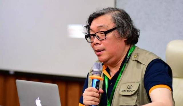 胡中明 高级音响师 《融媒体时代视听科技与艺术呈现》