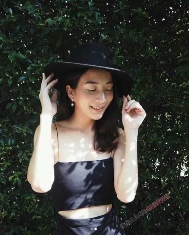 【泰国娱乐】泰国7台男星 porshe saran 的女友 grace chalitta